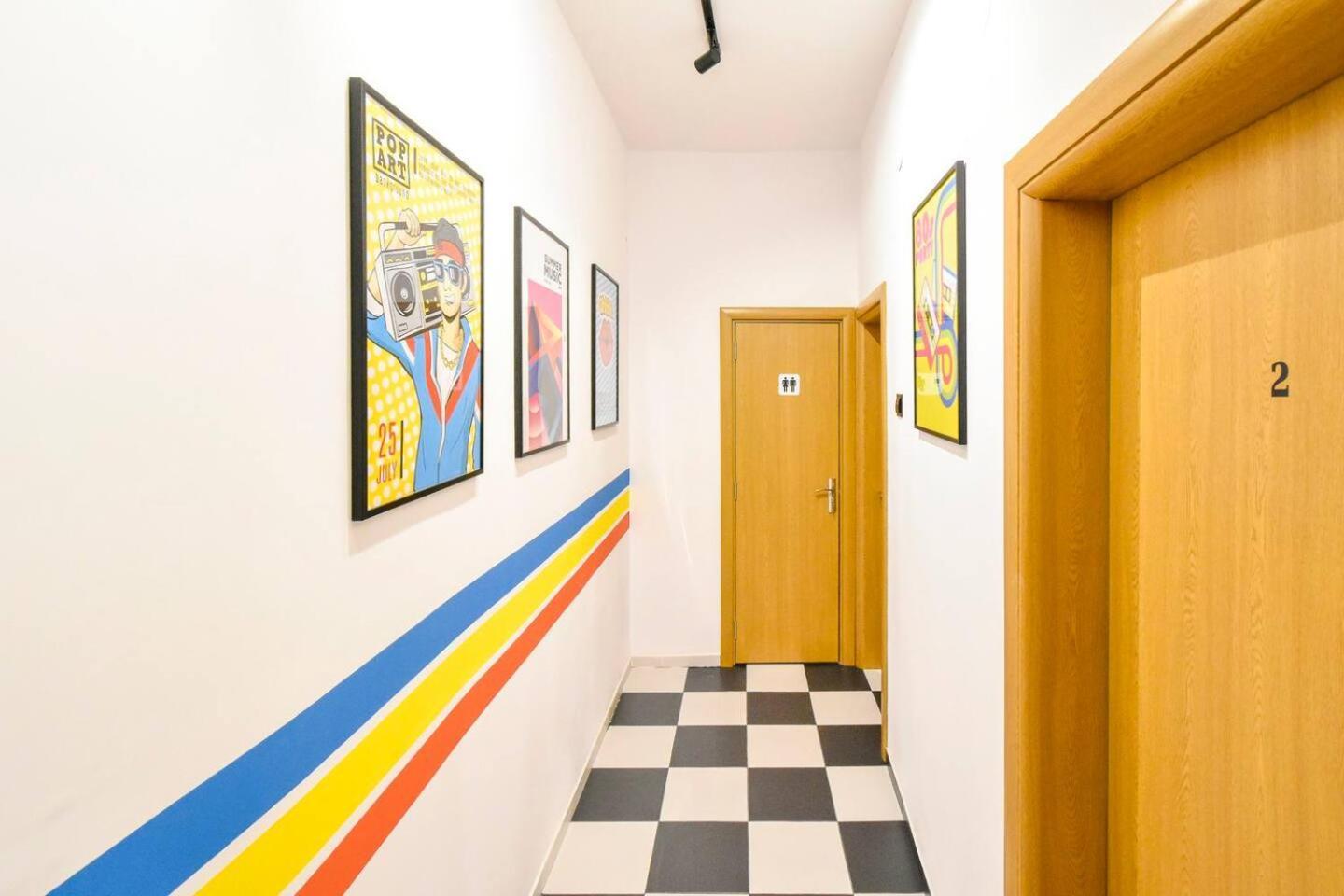 Super Fresh! 3Bdr Apartment In Sofia Center'S Artistic Area Екстер'єр фото